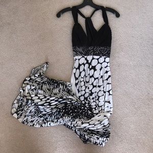Women’s Sequin Hearts Black and White Dress